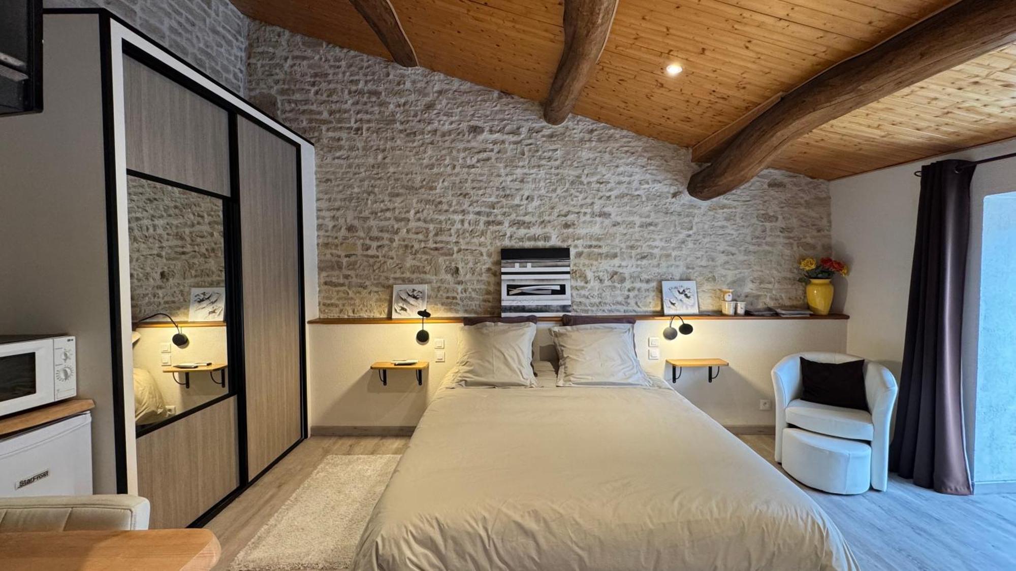 Chambres D'Hotes Les Rozieres Le Bourdet المظهر الخارجي الصورة